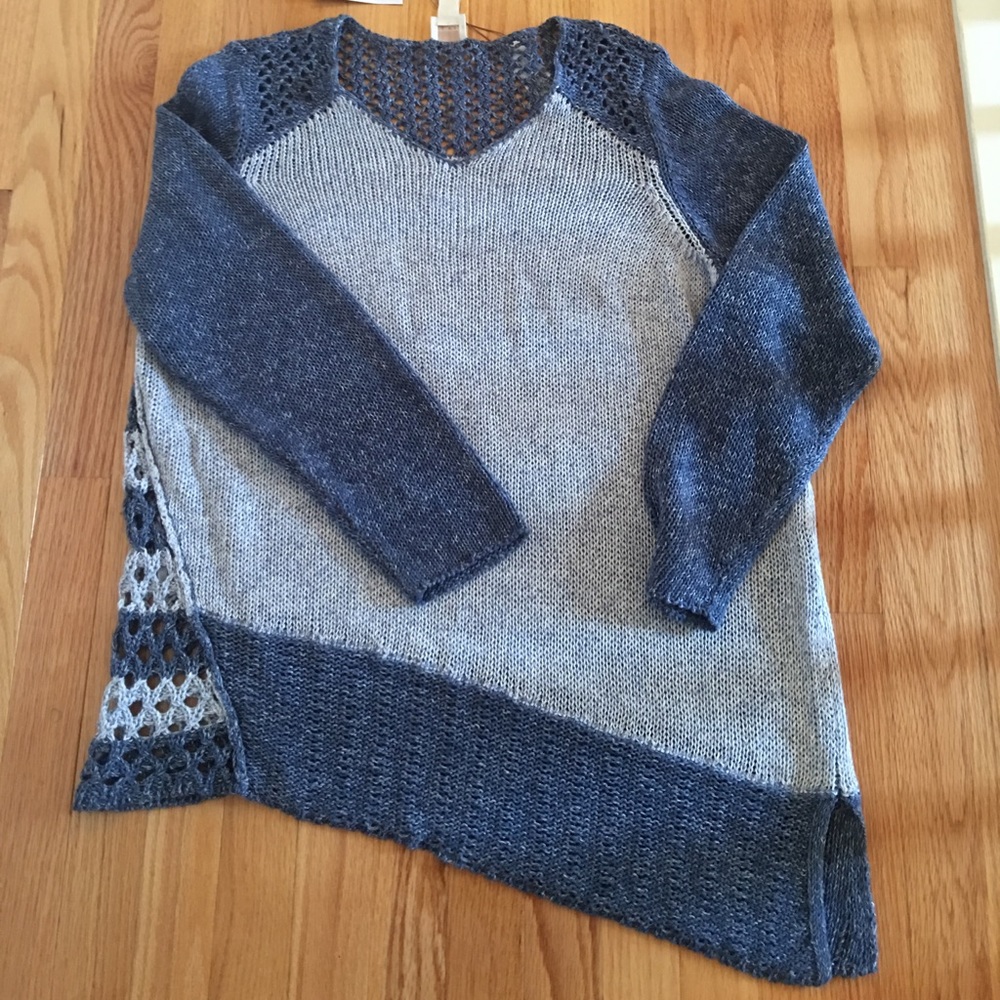 Brand new Chicos top